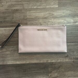 Michael Kors Clutch